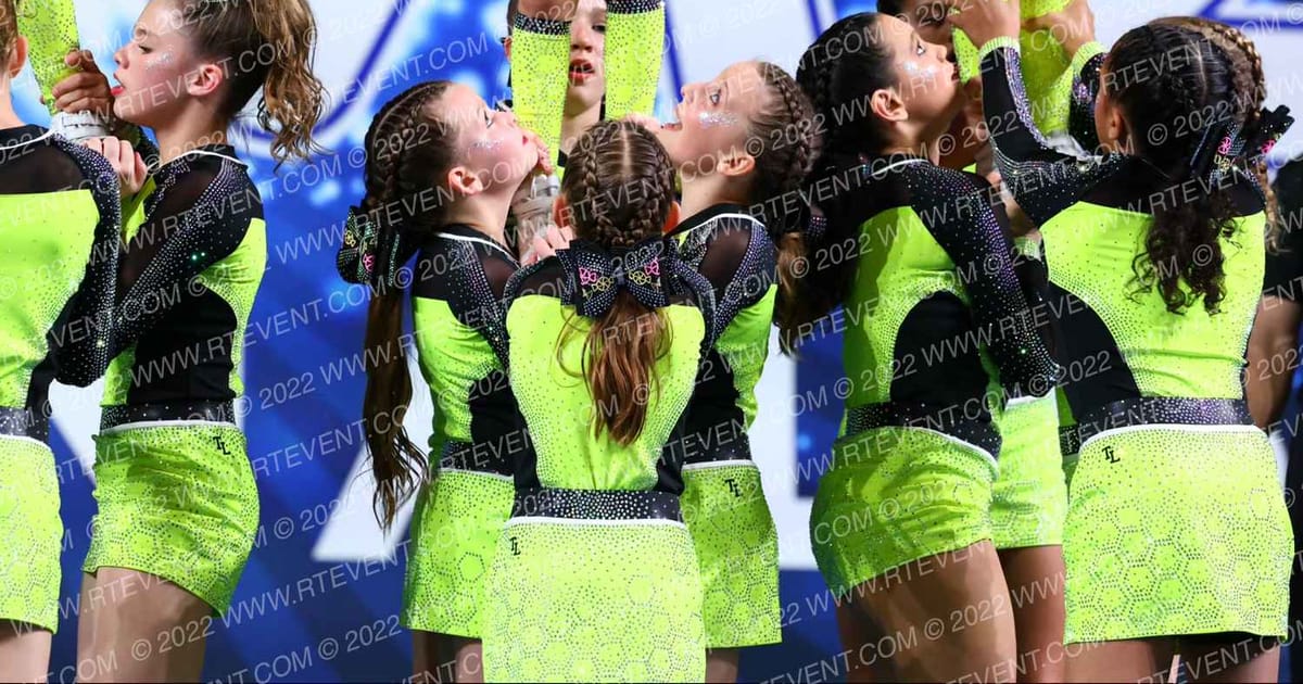 ELITE HIVE CHEER QUEEN BEES · Mountain West National Challenge