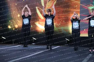 Vibes Cheerleading RETRO