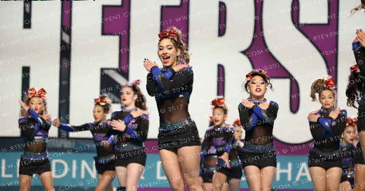 Step Ahead All-Stars N3bulas · CHEERSPORT NATIONALS HALL B4