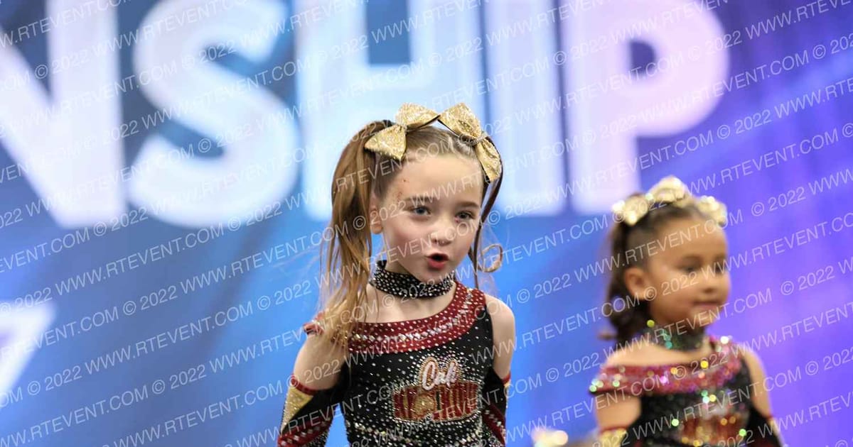 Cali Knockout Cheer Sucker Punch · GlobeX