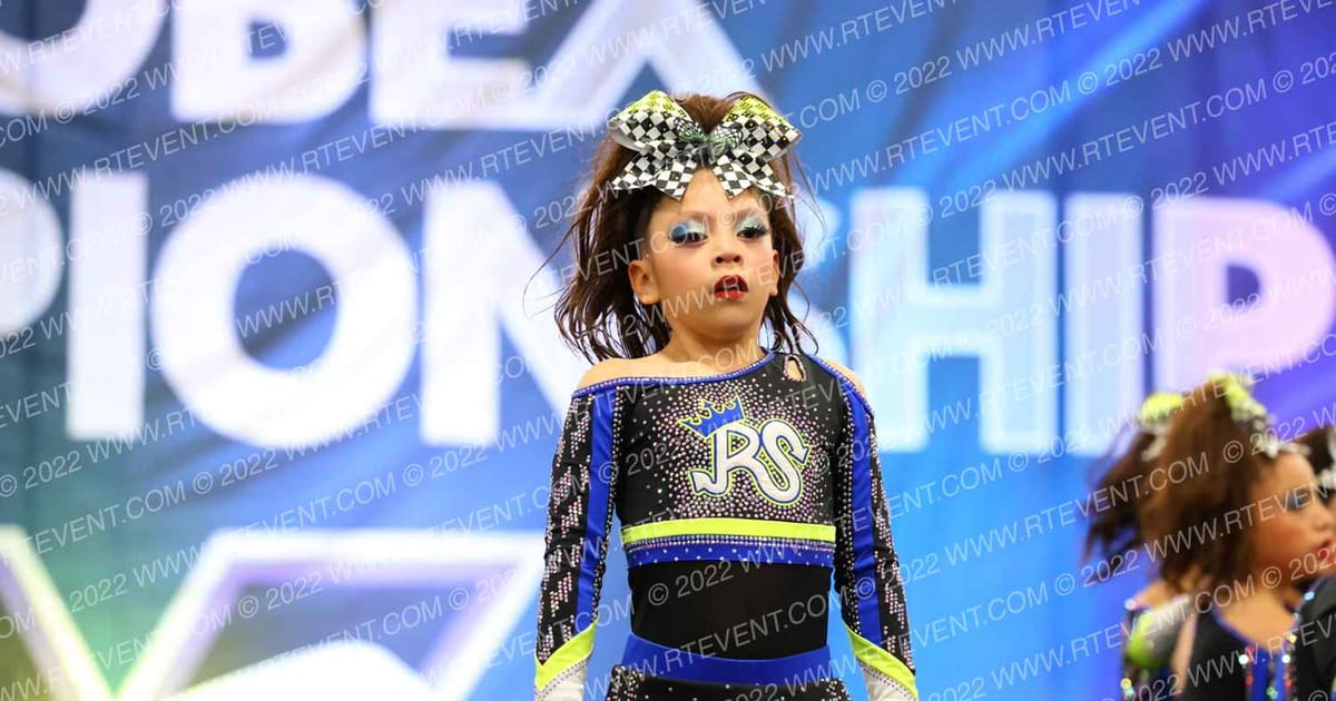 Royal Storm Elite Cheer Savage · GlobeX