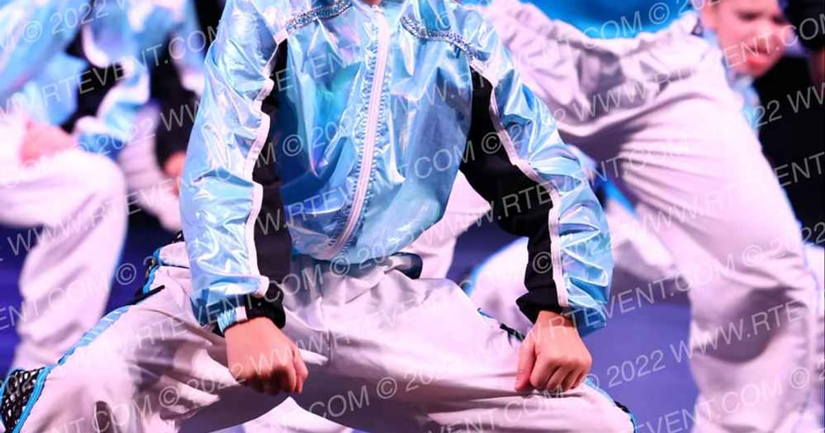 Legendary Athletics Mini Premier · Genesis Bring it