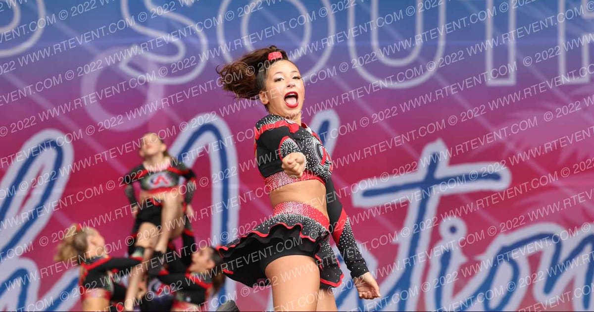 The Champion Athletics Hush · BEACH NATIONALS