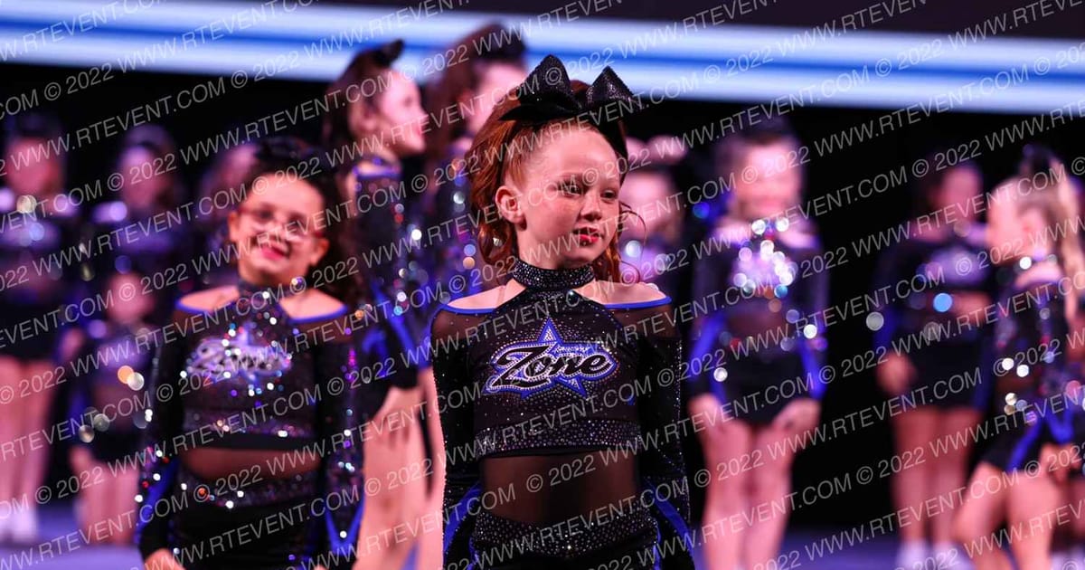 Zone Cheer Allstars Gossip Girls · Genesis Bring it