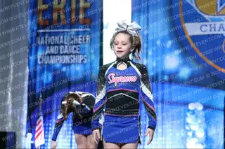 Supreme Cheerleading Shooting Stars