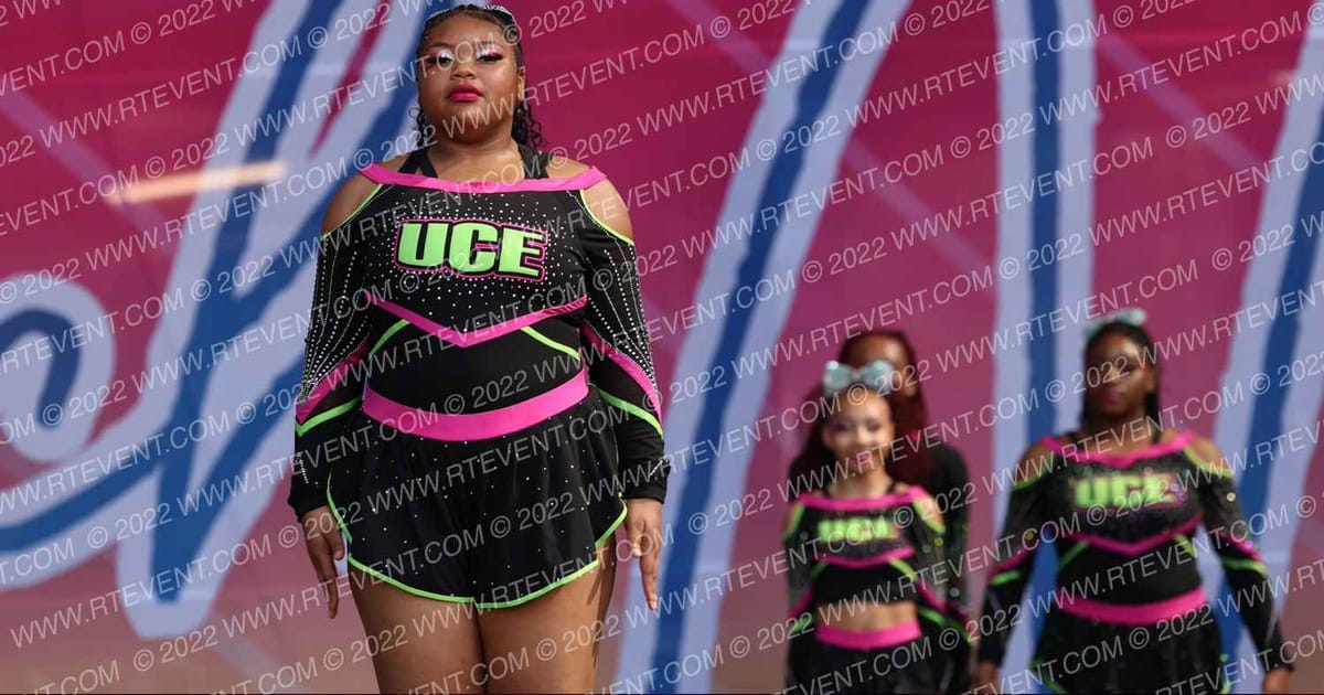 Universal Cheer Experience Blaze · BEACH NATIONALS