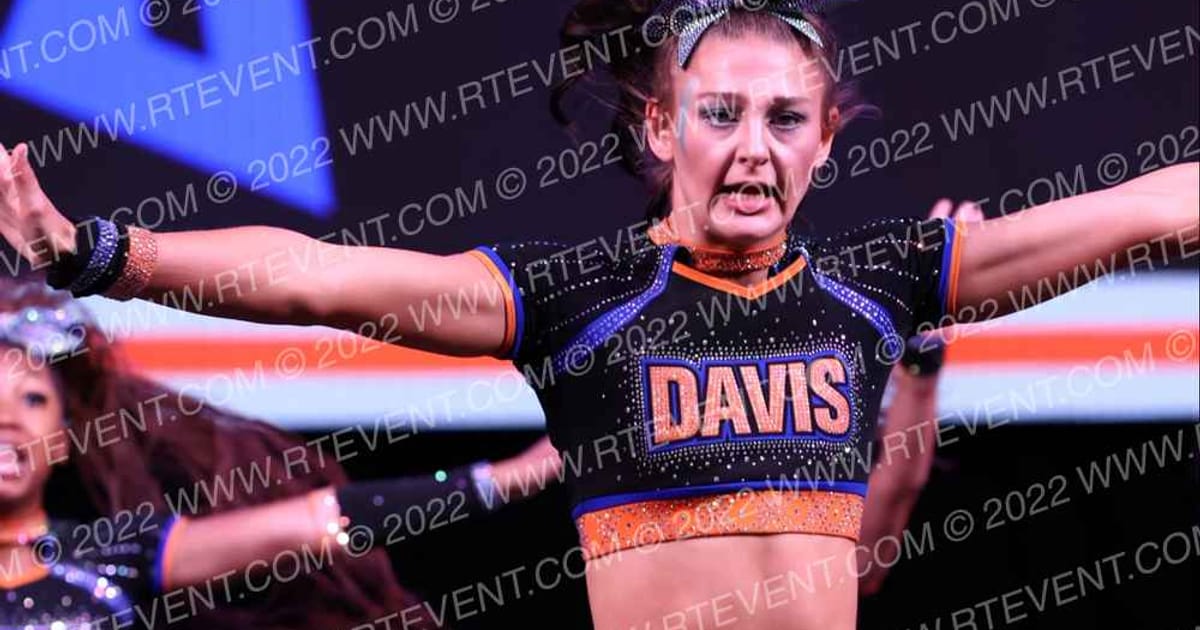 Davis All Stars Golden Girls · Genesis Bring it