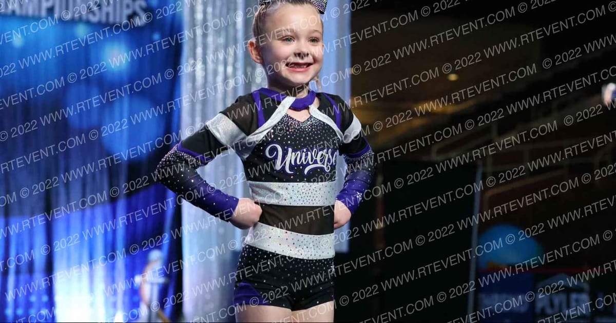 Universe Athletics Light Years · Lake Erie National Cheer and Dance Championships