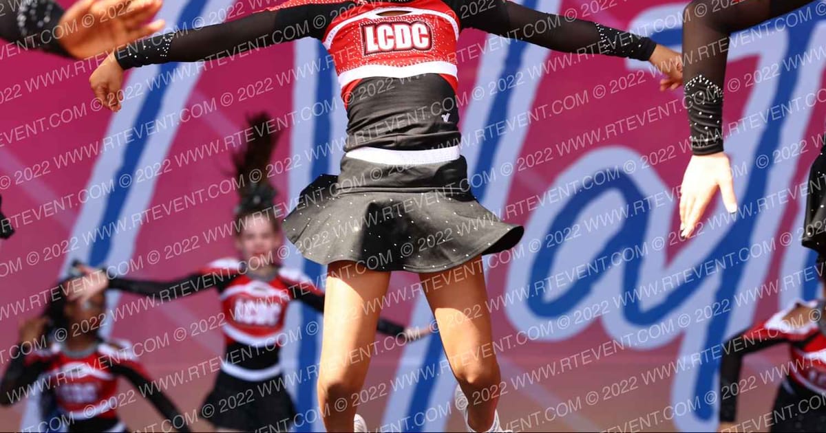 LINDSEY CLAIRE DANCE & CHEER Blackout · Beach Blast