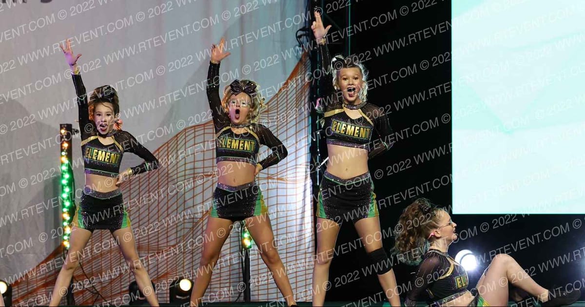 Element Elite Tumbling & Cheer LADY LITHIUM · The Midwest Regional Summit