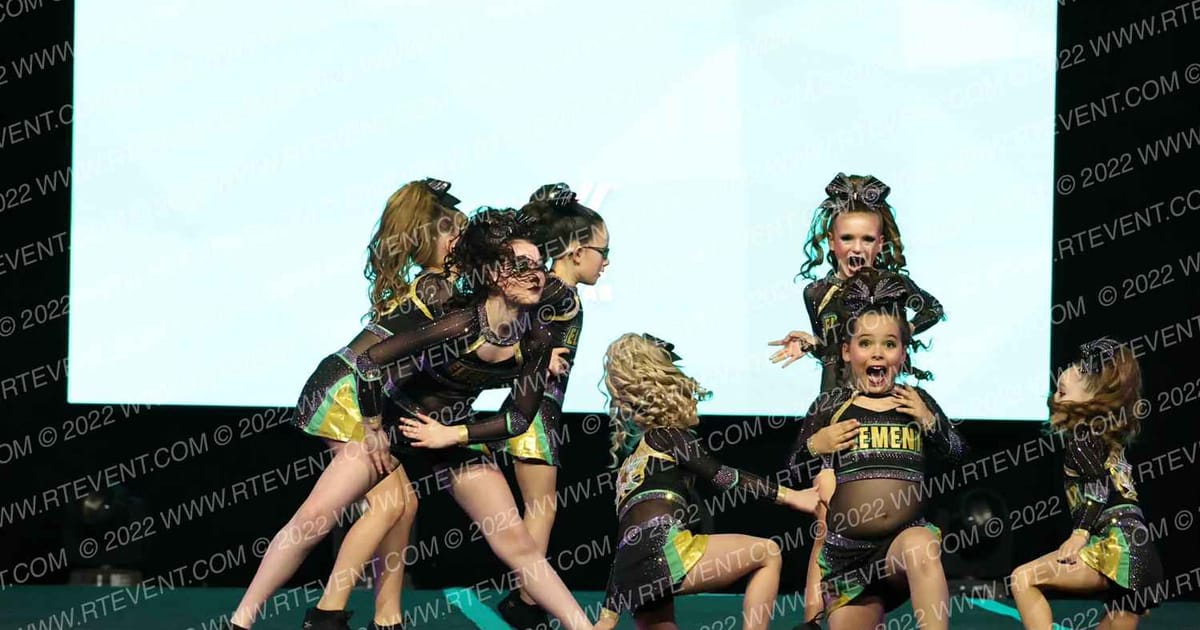 Element Elite Tumbling & Cheer MINI MERCURY · The Midwest Regional Summit