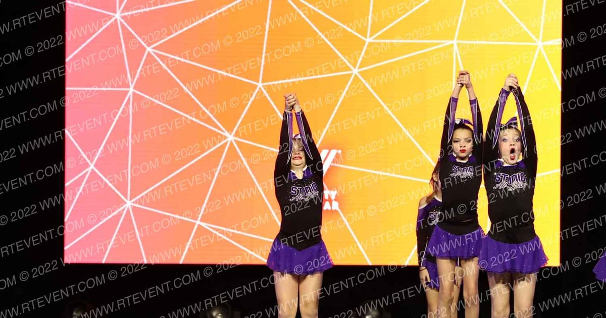 Studio All-Stars MINI SUPERSTARS · The Midwest Regional Summit