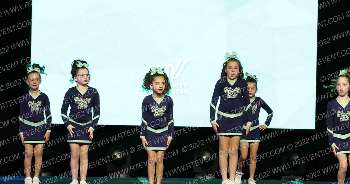 World Tour Cheer & Tumble Tulum · The Midwest Regional Summit