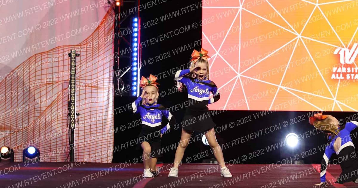 Cheer St Louis Cherubs · The Midwest Regional Summit