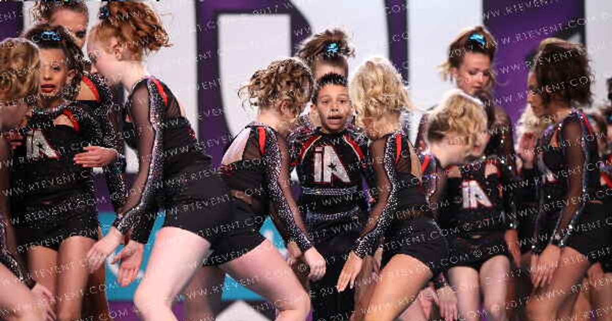 iNFiNiTi Athletics Stardust · CHEERSPORT NATIONALS HALL B5