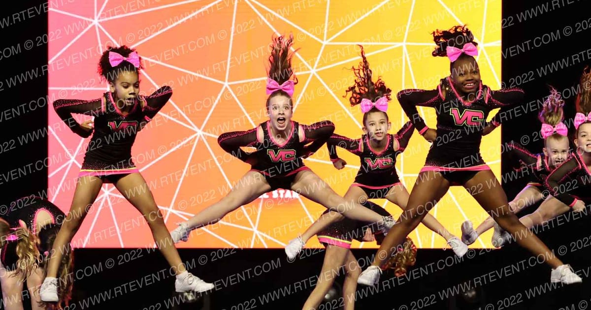 VC Tumbling & Cheer Electric · The Midwest Regional Summit