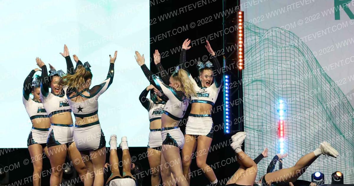 Cheer Fusion Elite Senior Vortex · The Midwest Regional Summit