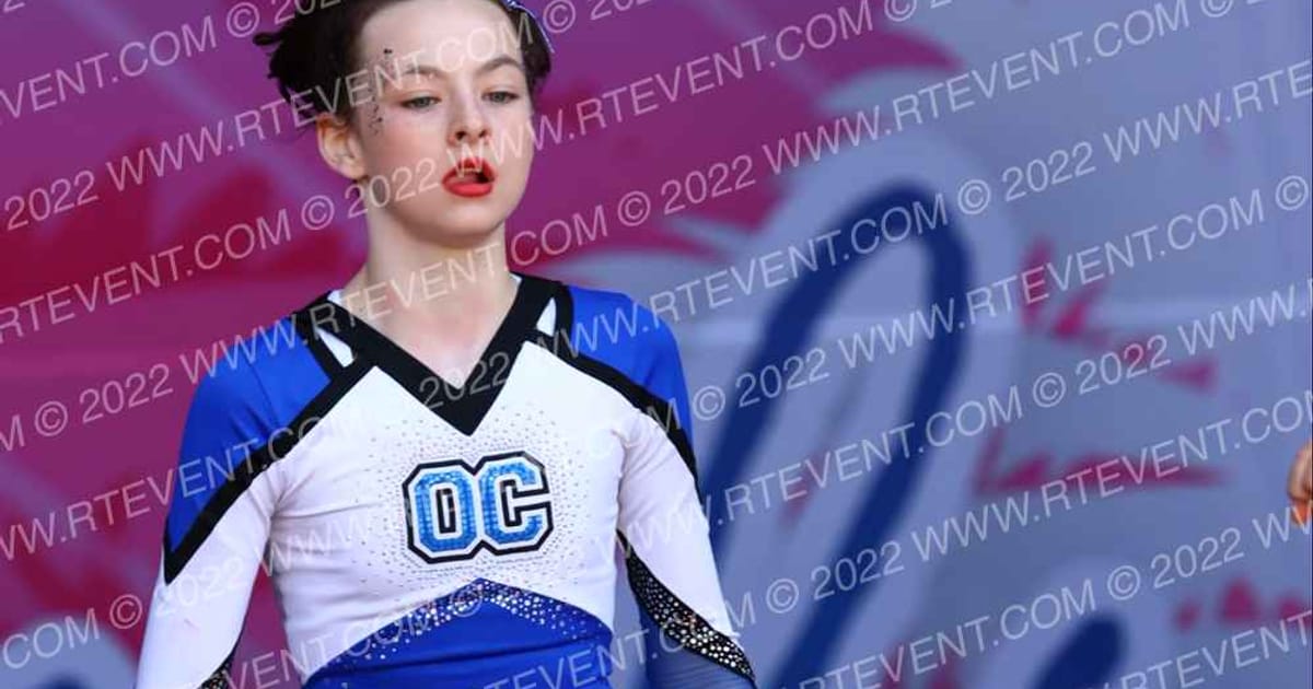 Oxford Cheer Hammerheads · Beach Blast