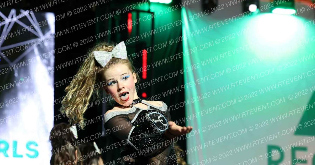 Las Vegas Elements Glacier Girls · The West Regional Summit