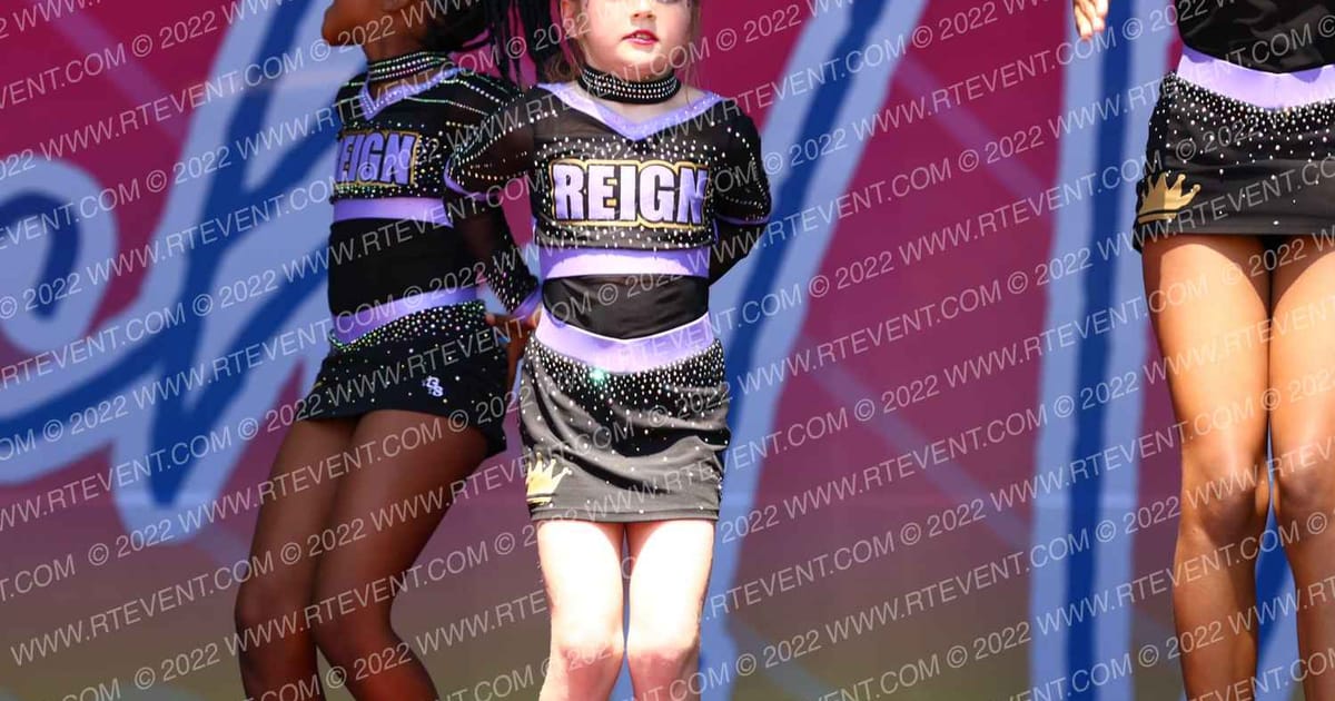 Reign Dance + Cheer Ladies · Beach Blast