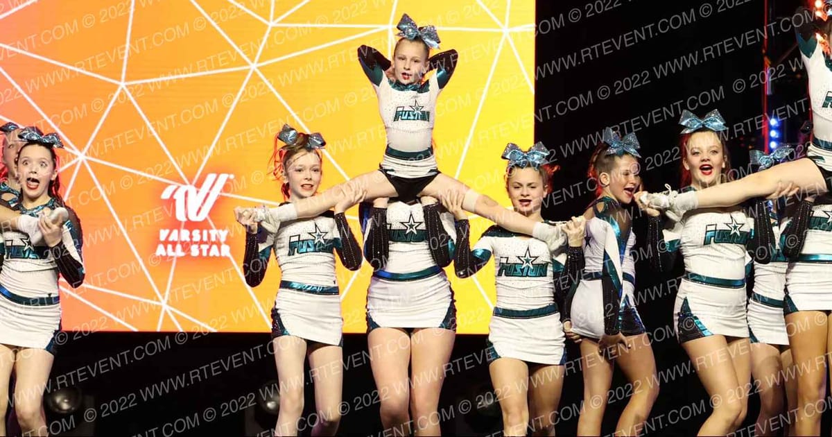 Cheer Fusion Elite Junior Heat · The Midwest Regional Summit