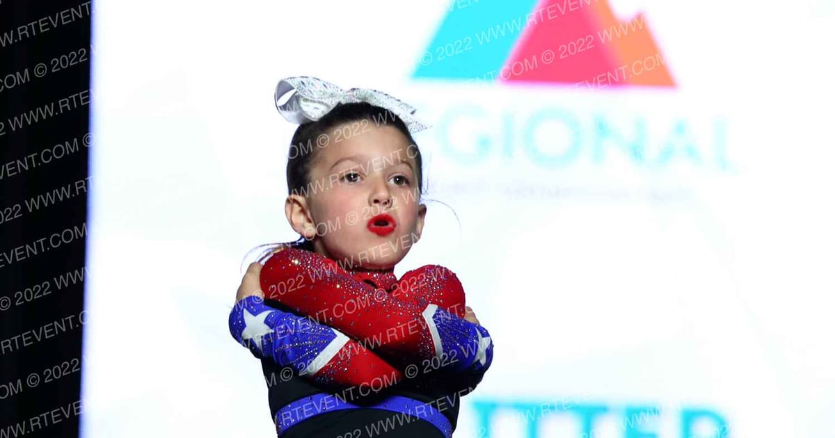 USA Starz Glitter · The West Regional Summit
