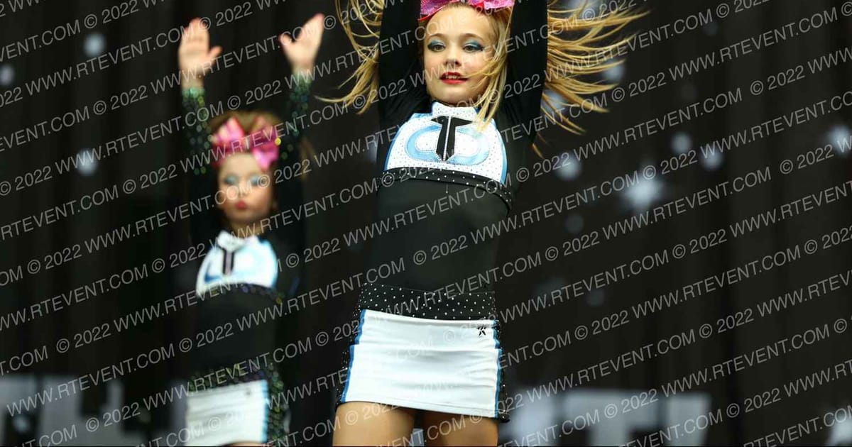 Cheer Twin Cities Neon · The US Finals Des Moines