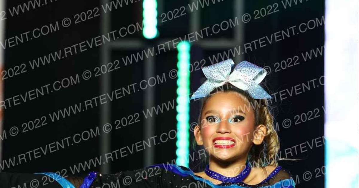 AZ COSMIC CRUSH ESSENCE · The West Regional Summit