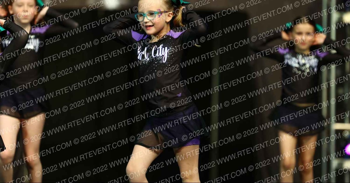 Pearl City Cheer & Tumble Emeralds · The US Finals Des Moines