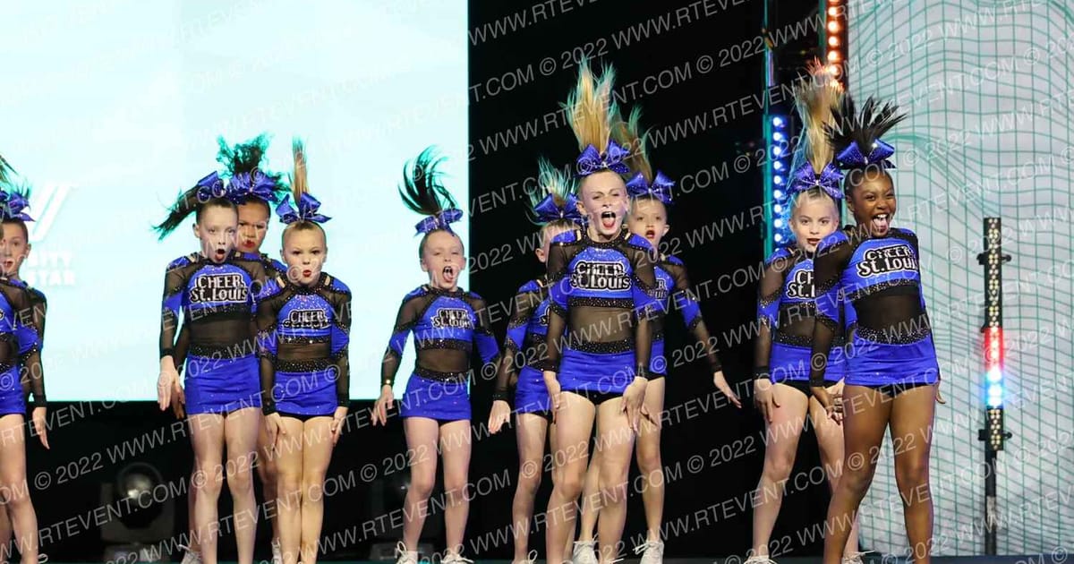 Cheer St Louis Halos · The Midwest Regional Summit