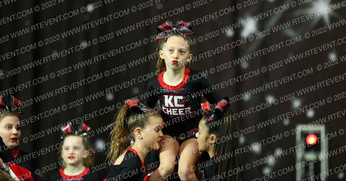 KC Cheer Fireflies · The US Finals Des Moines
