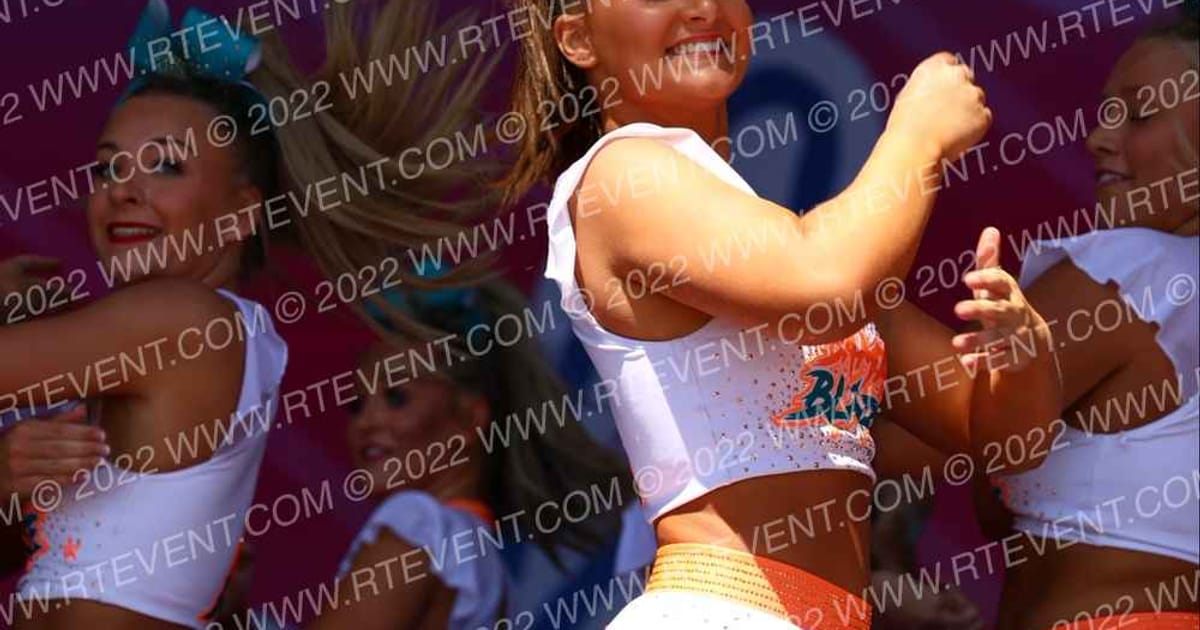 Bama Blaze Elite Cheer Onyx · Beach Blast