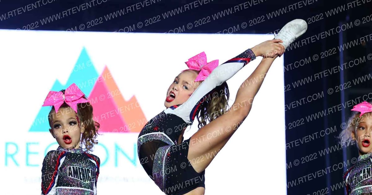 American Cheer MINI SPARKLE · The West Regional Summit