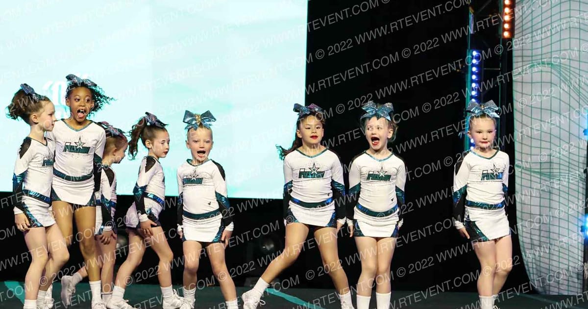 Cheer Fusion Elite Tiny Bolts · The Midwest Regional Summit