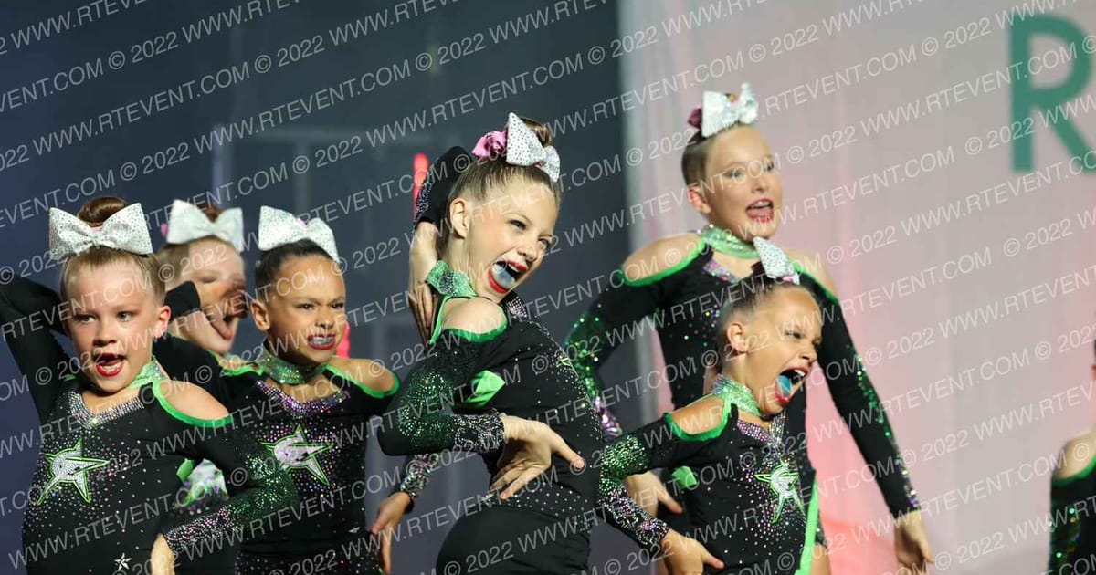 CheerForce Arizona Flutter · The West Regional Summit