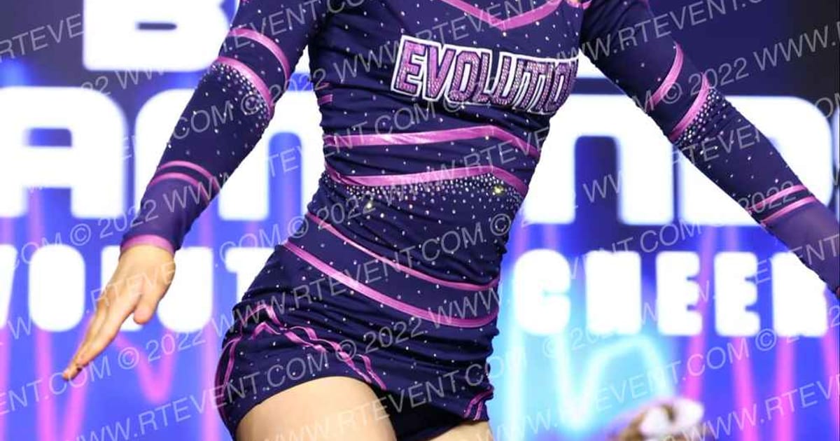 Evolution Cheer BLU3 Diamonds · All Star Worlds Tuesday and Thursday