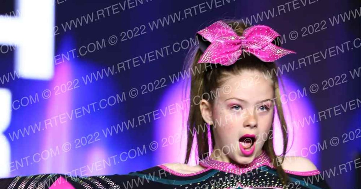 CHEER IT UP! YOUTH ONYX · All Star Worlds Tuesday and Thursday