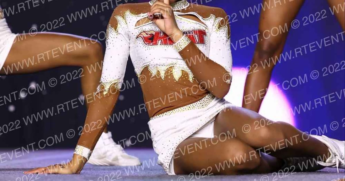 Crimson Heat All Stars Miss Red · All Star Worlds Tuesday and Thursday