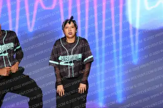 J2 Productions Wolf Pack All Stars Junior Hip Hop Small