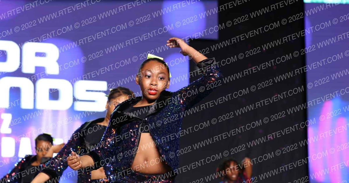 SPARKLZ CHEER AND DANZ Senior Diamonds · All Star Worlds Tuesday and Thursday