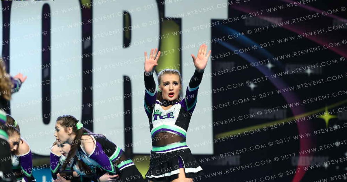 Triple Crown Elite LIME LADIES · CHEERSPORT NATIONALS HALL B2