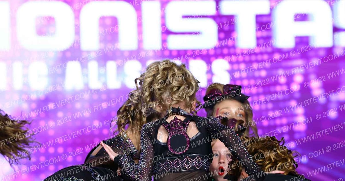 Iconic Allstars Fashionistas · All Star Worlds Wednesday