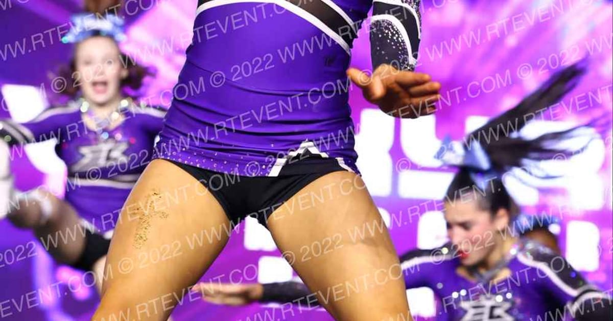Express Cheer Dallas V4lkyrie · All Star Worlds Wednesday