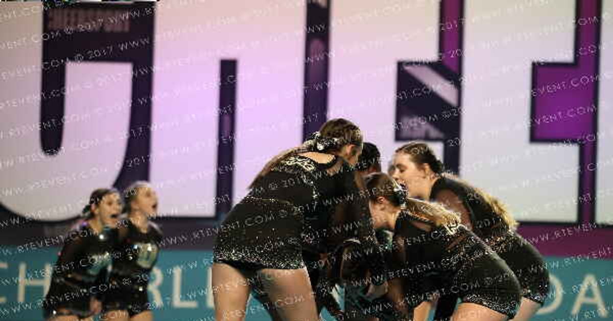 UKnight Training Center Heartbreakers · CHEERSPORT NATIONALS HALL C1