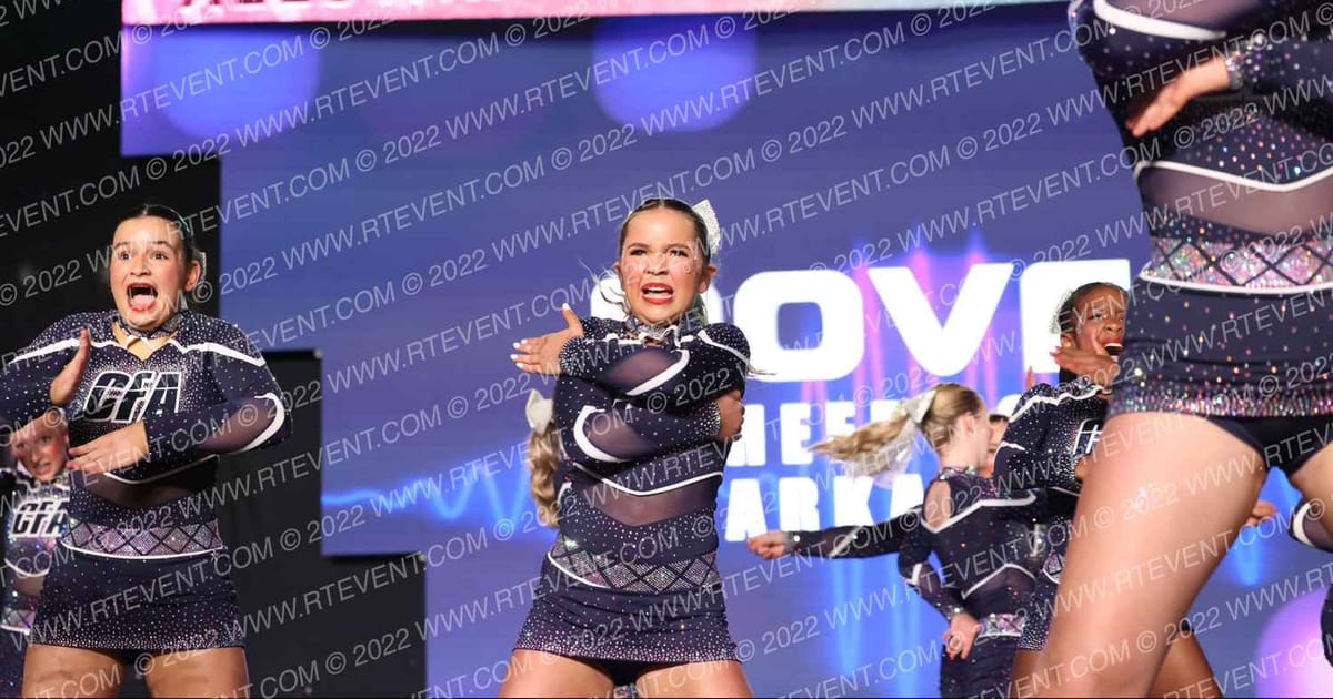 Cheer Force Arkansas Doves · All Star Worlds Thursday