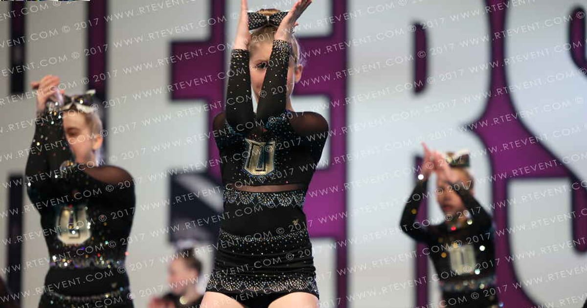 UKnight Training Center Deuces · CHEERSPORT NATIONALS HALL B1