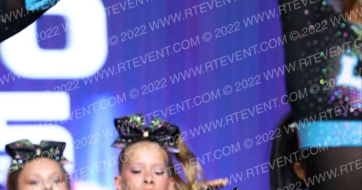 LA Xtreme Astro Girls · All Star Worlds Thursday