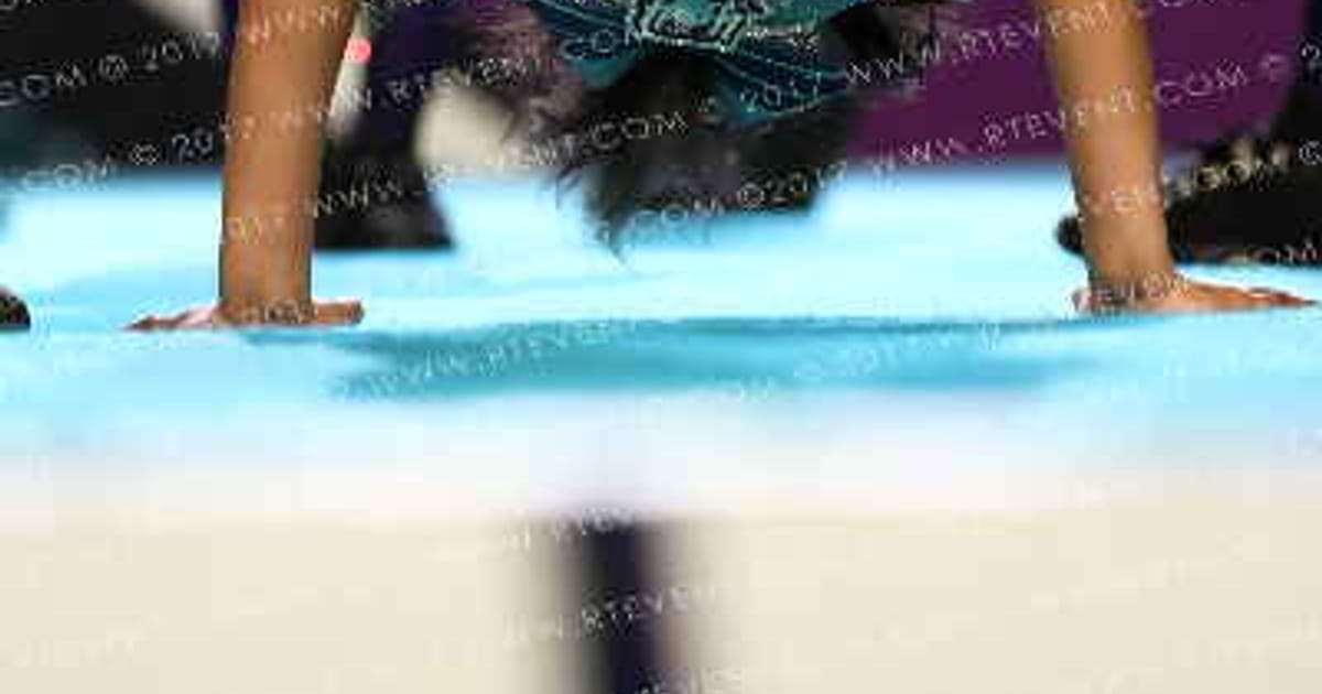 Cheer 404 PrimaDONNAS · CHEERSPORT NATIONALS HALL B3