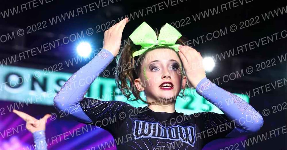 Black Widow Cheer Gym Venom · All Star Worlds Friday