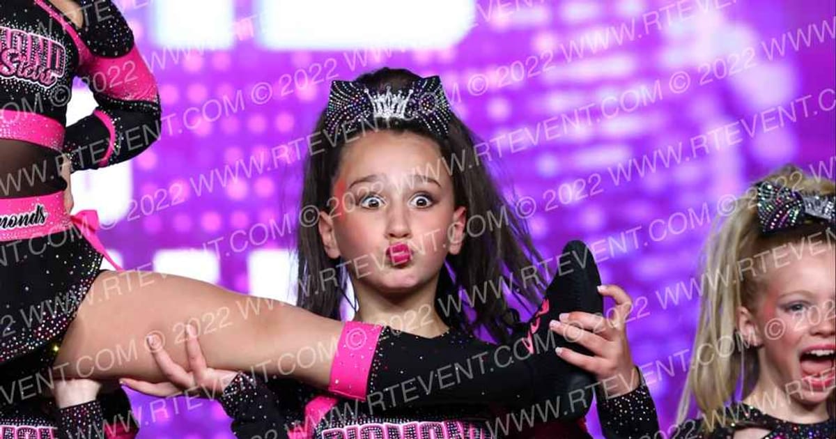 Diamond All Star Cheer Mini Queens · All Star Worlds Friday